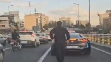 تلاش پلیس برای شناسایی سارقان مسلح در یکی از بزرگراههای پایتخت تلاش پلیس برای شناسایی سارقان مسلح در یکی از بزرگراههای پایتخت