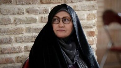 اکران‌های فرهنگی و نصب سردیس شهدا مایه امید و افتخار برای خانواده‌های شهدا