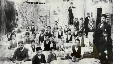 میراثی که رنگ و طرح میزند؛ تاریخچه هنر قلمکار در خاندان عطریان میراثی که رنگ و طرح میزند؛ تاریخچه هنر قلمکار در خاندان عطریان