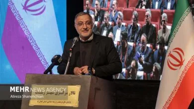 زاکانی: انسجام بین مردم و مسئولان به حل مشکلات کمک می کند زاکانی: انسجام بین مردم و مسئولان به حل مشکلات کمک می کند