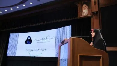 ارزشهای خانوادگی را حفظ کنیم/ تاثیر مهاجرت بر فراموشی آیینها و پیوندهای فرهنگی ارزشهای خانوادگی را حفظ کنیم/ تاثیر مهاجرت بر فراموشی آیینها و پیوندهای فرهنگی