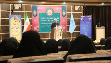 رد پای زنان در همه موفقیتهای بعد از انقلاب در ایران دیده میشود رد پای زنان در همه موفقیتهای بعد از انقلاب در ایران دیده میشود
