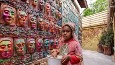 سووشون و شاه پریون در کوچه دردار سووشون و شاه پریون در کوچه دردار