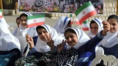 نمایشگاههای «مدرسه انقلاب» در همه مدارس برگزار میشود؛ جهاد تبیین در نظام آموزشی نمایشگاههای «مدرسه انقلاب» در همه مدارس برگزار میشود؛ جهاد تبیین در نظام آموزشی