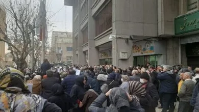 تجمع بازنشستگان مقابل وزارت آموزش و پرورش؛ سنوات پایان خدمتی که در حال آب رفتن است تجمع بازنشستگان مقابل وزارت آموزش و پرورش؛ سنوات پایان خدمتی که در حال آب رفتن است