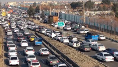 ترافیک سنگین در محورهای منتهی به بهشت زهرا(س) ترافیک سنگین در محورهای منتهی به بهشت زهرا(س)