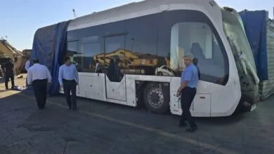 مشکل گمرک اتوبوسهای برقی رفع شد؛ آغاز بارگیری اتوبوسها مشکل گمرک اتوبوسهای برقی رفع شد؛ آغاز بارگیری اتوبوسها