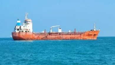 اعلام جرم علیه یکی از پالایشگاه‌های خصوصی؛ توقیف کشتی حامل ۱۰ میلیون لیتر فراورده‌های نفتی صادراتی