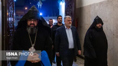 بازدید استاندار تهران از کلیسای سرکیس