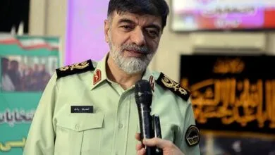 حضور در یادمانهای شهدا مسیری از نور و رستگاری است حضور در یادمانهای شهدا مسیری از نور و رستگاری است