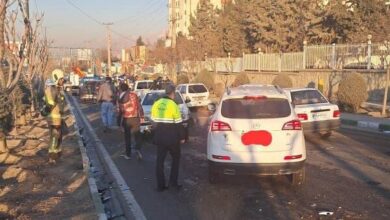 تصادف زنجیرهای ۱۱ خودرو در بزرگراه شهید بابایی تهران تصادف زنجیرهای ۱۱ خودرو در بزرگراه شهید بابایی تهران