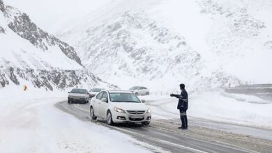 بارش برف و باران در ۲۵ محور مواصلاتی؛ بازگشایی جاده چالوس از ساعت ۲۴ امشب