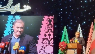 نقش هنر در انتقال ارزش‌های ایثار و شهادت به نسل‌های آینده