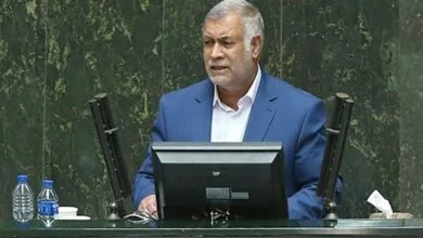 61831524.jpg