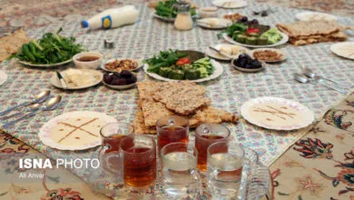 نکات تغذیه ای برای رفع تشنگی در ایام روزه داری نکات تغذیه ای برای رفع تشنگی در ایام روزه داری