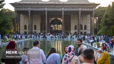 نوروز امسال ظرفیت اقامت گردشگران در اصفهان به ۲۲۰ هزار نفر افزایش یافت نوروز امسال ظرفیت اقامت گردشگران در اصفهان به ۲۲۰ هزار نفر افزایش یافت