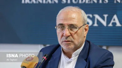حاجیدلیگانی: غربیها اجازه واردات داروهای خاص به کشورمان را نمیدهند حاجیدلیگانی: غربیها اجازه واردات داروهای خاص به کشورمان را نمیدهند