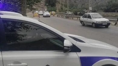 این جاده شمالی بعدازظهر یک طرفه میشود این جاده شمالی بعدازظهر یک طرفه میشود