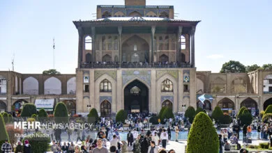 بیش از۸.۵ میلیون گردشگر نوروزی از جاذبه‌های تاریخی اصفهان بازدید کردند