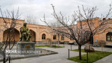 استقبال گردشگران نوروزی از اماکن فرهنگی و تاریخی ایران