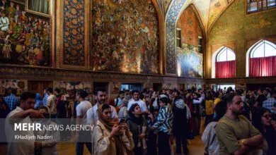 بیش از ۶ میلیون نفر از جاذبههای گردشگری اصفهان بازدید کردند بیش از ۶ میلیون نفر از جاذبههای گردشگری اصفهان بازدید کردند